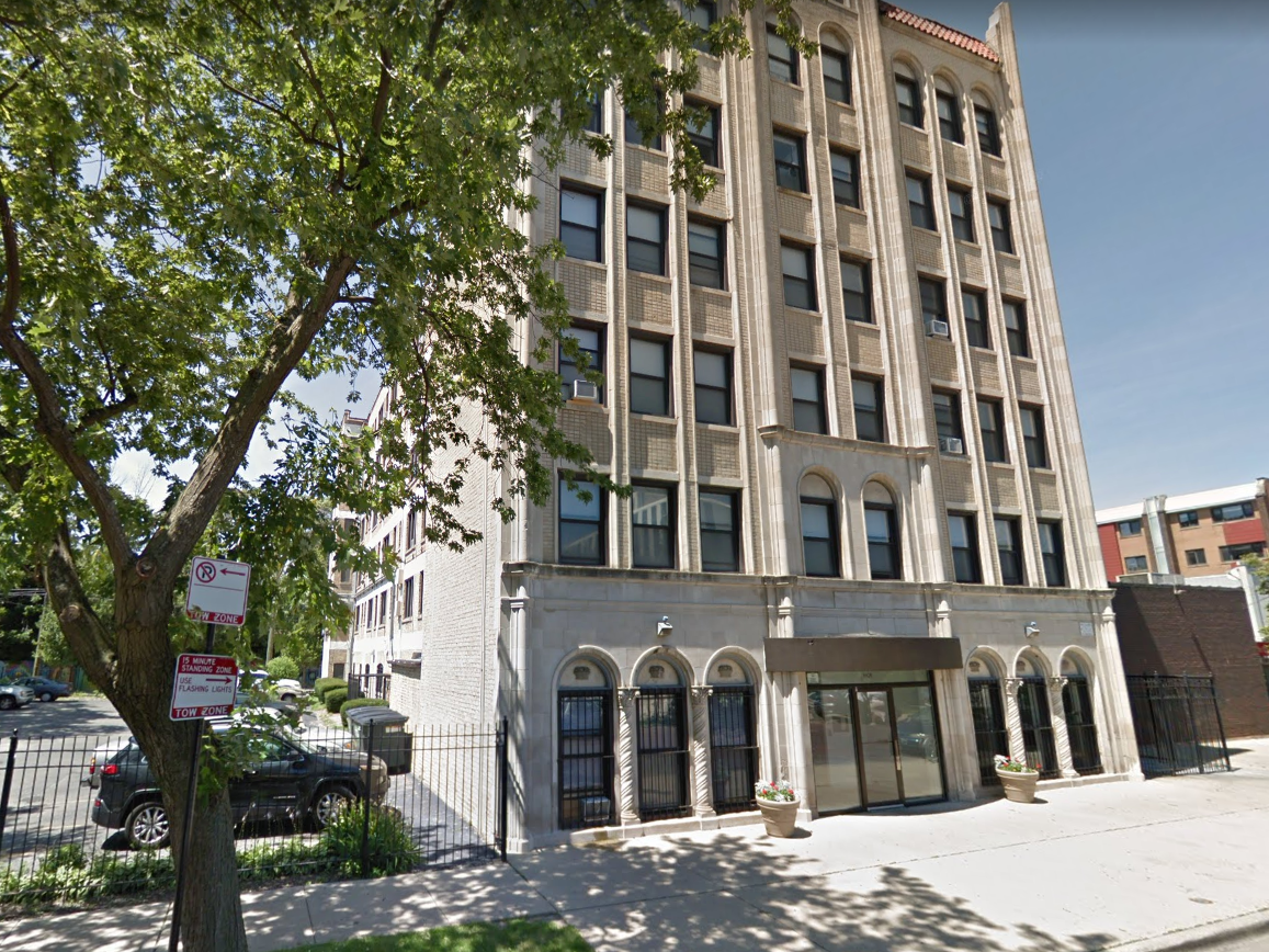 Low Housing near 60202