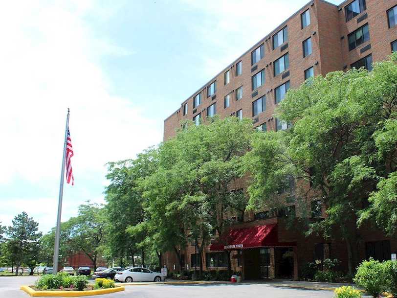 Beachpark Tower Apartments